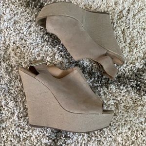 Steve Madden Peep Toe Wedges